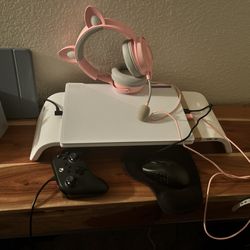 Gaming Laptop/Mini I Pad 