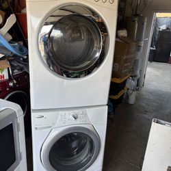 Whirlpool Duet Stackable Washer And Lg Electric Dryer 