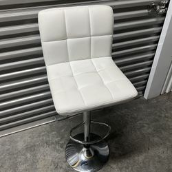 White Bar Stool Chair
