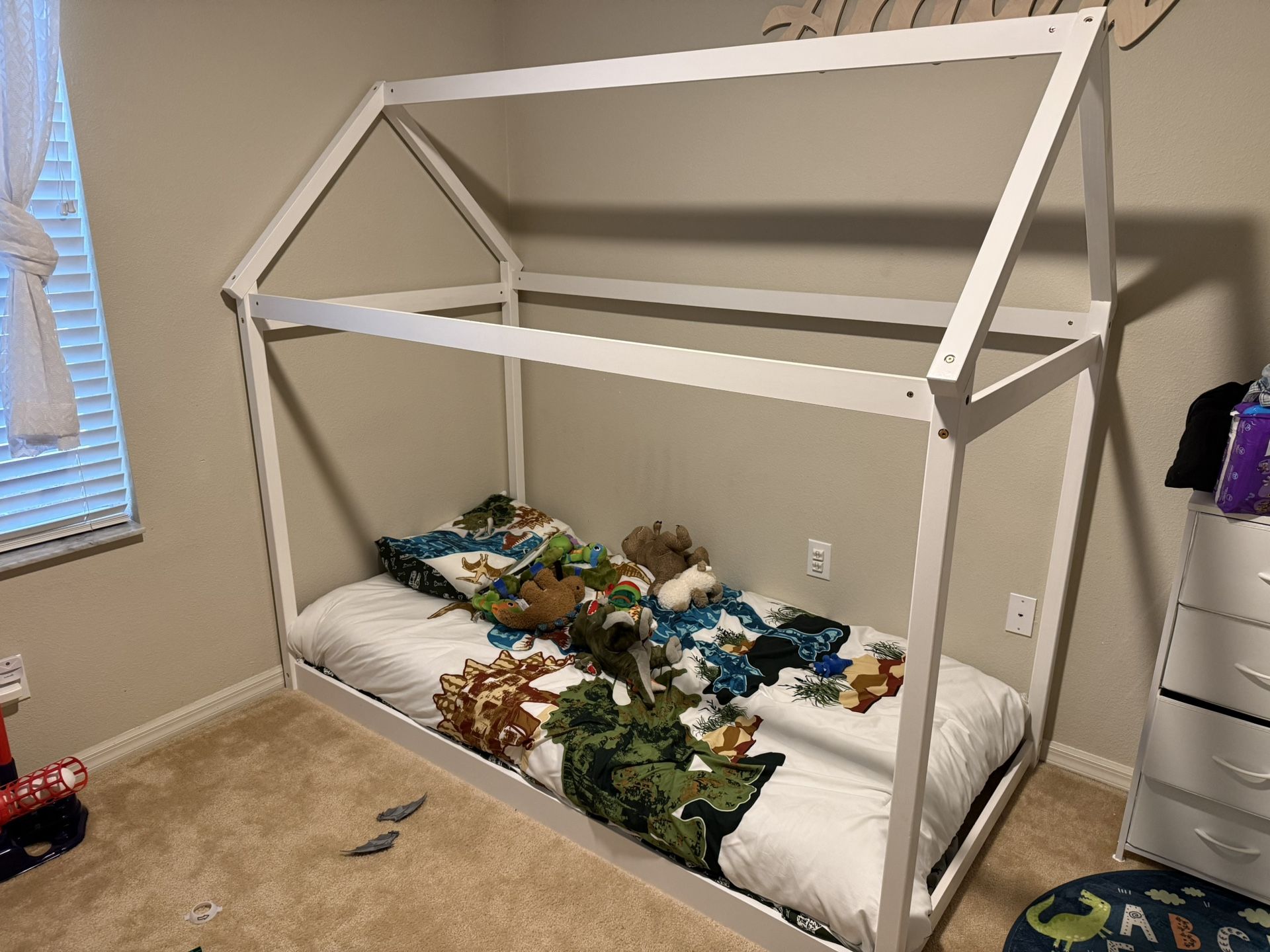 Kids Bed Frame With Mattress