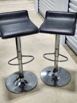 Black Bar stool counter height