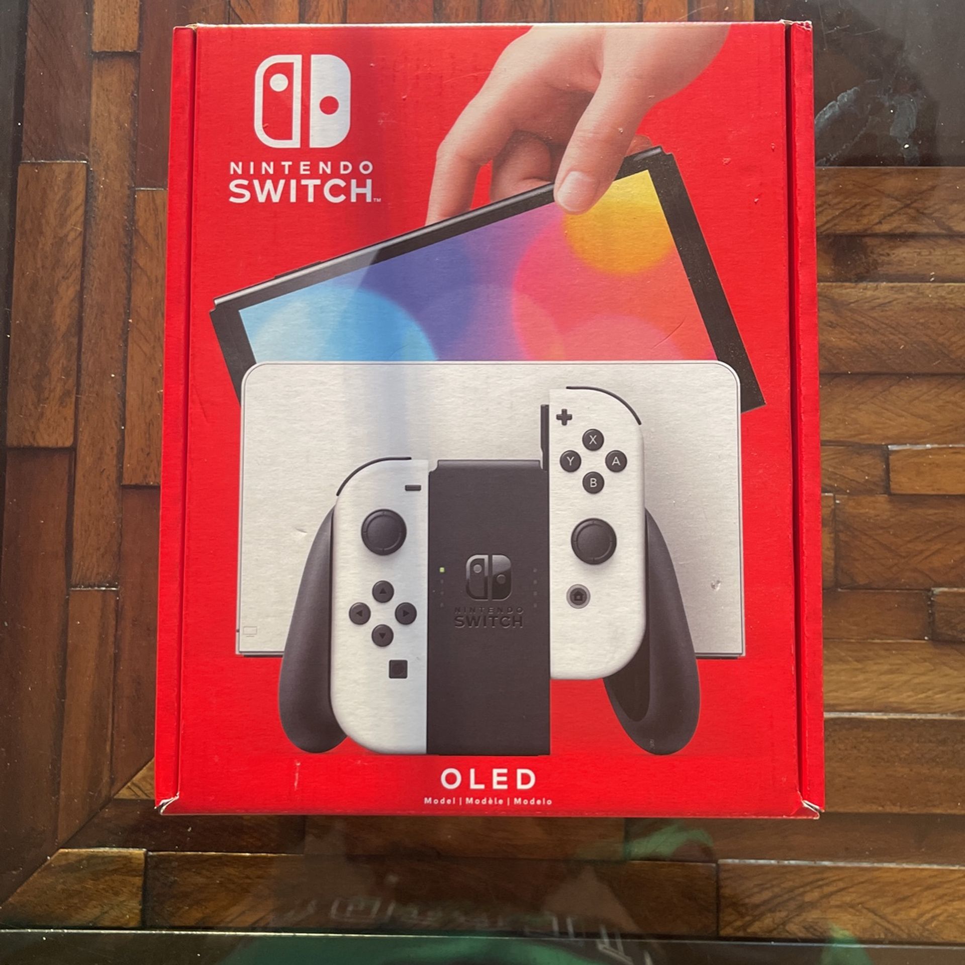 Nintendo Switch OLED Model W/ White Joy con Super Mario 