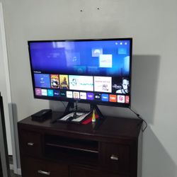 32 Inch LG Smart TV 