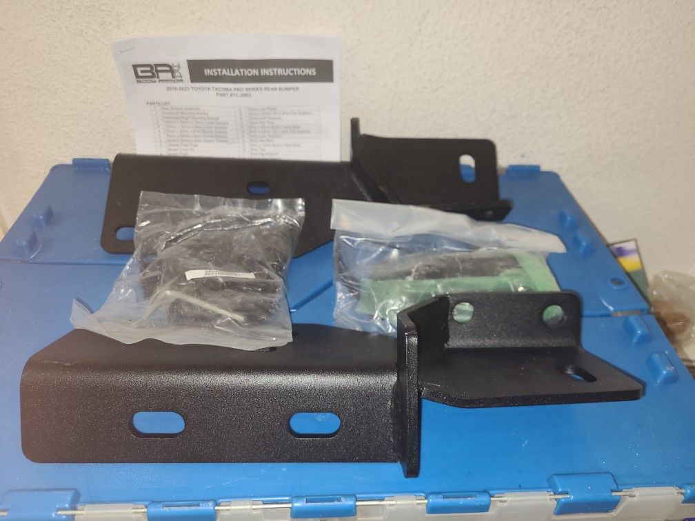 2016 - 2023 Toyota Tacoma Rear Bumper Mounting Bracket Kit