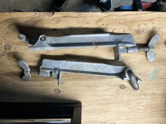 Dubuque Face-Frame & Shelf Clamps