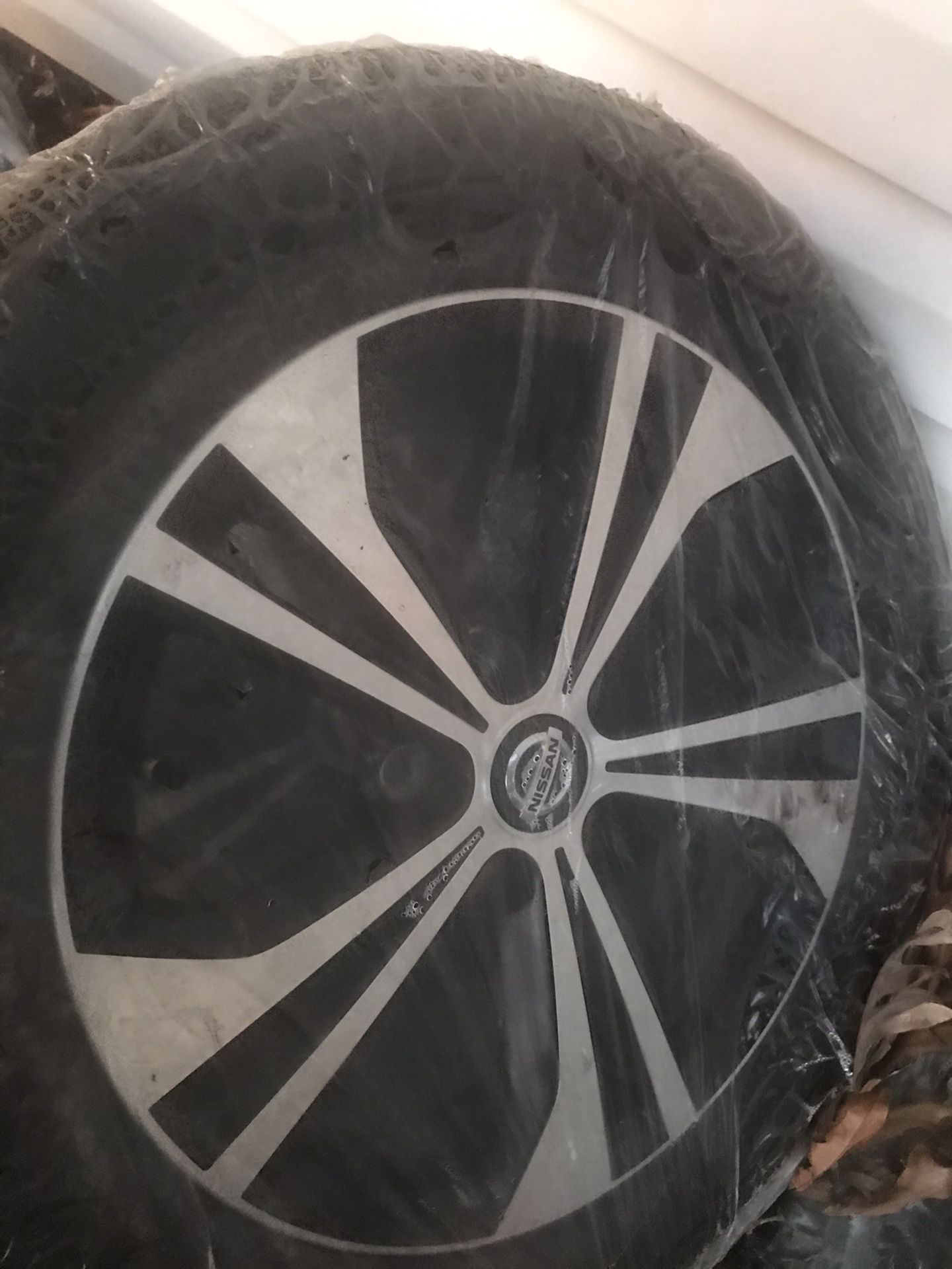 2020 Nissan Sentra rims