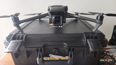 DJI MAVIC 3