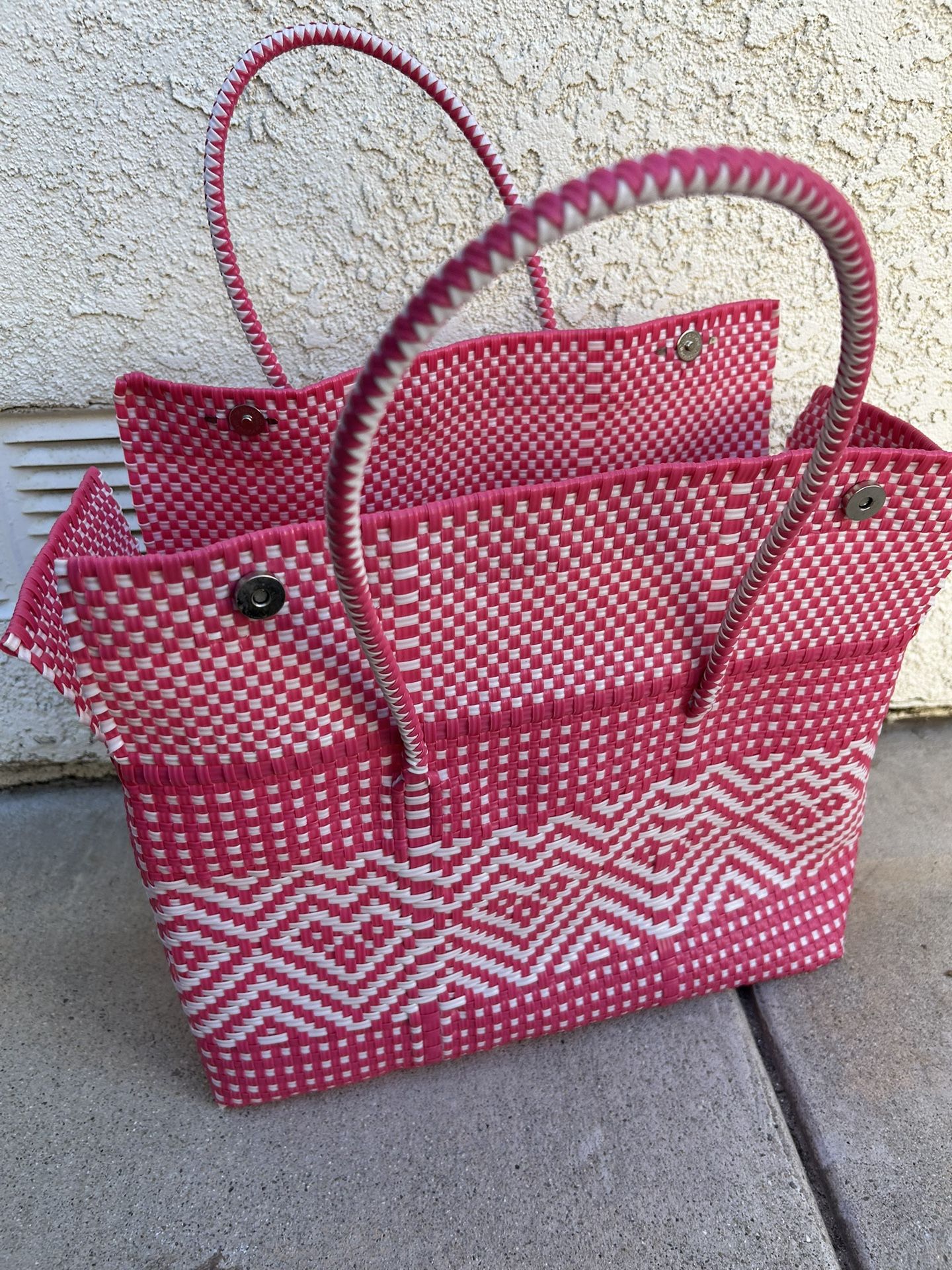 Woven Tote Bag With Closing Top