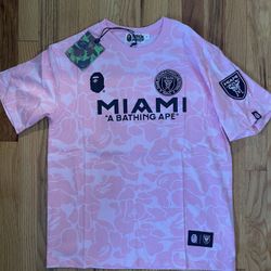 Bape Shirt (M,XL)