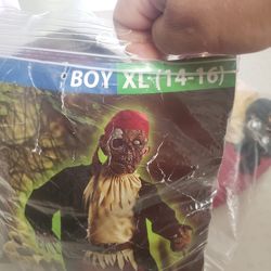 Zombie pirate