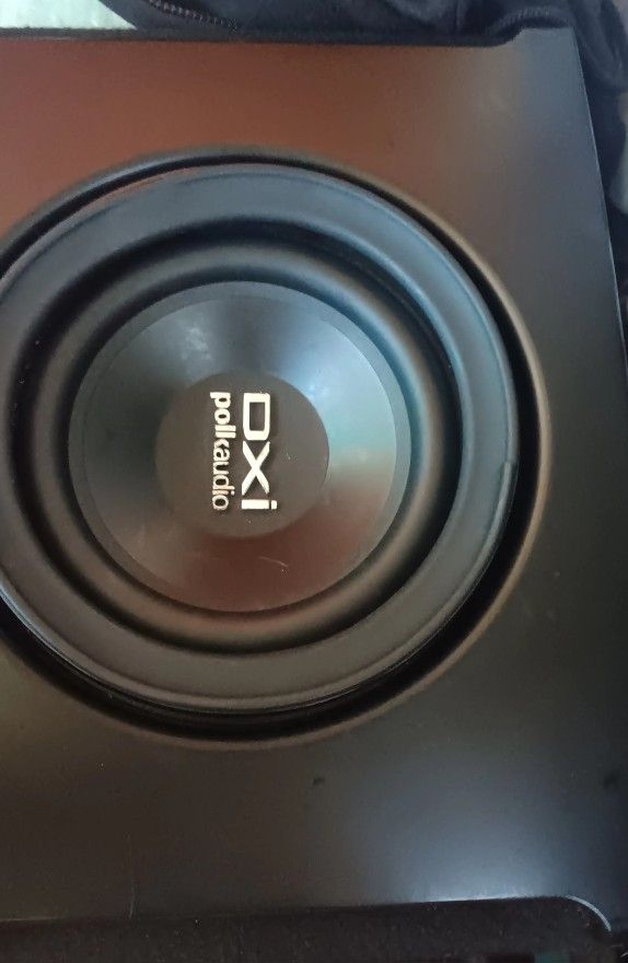 Base Speaker And Amplifier 