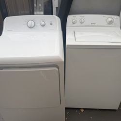 Hot Point Washer And Drier