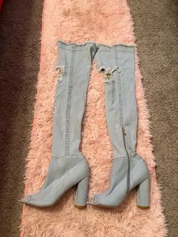 Women’s knee high heels