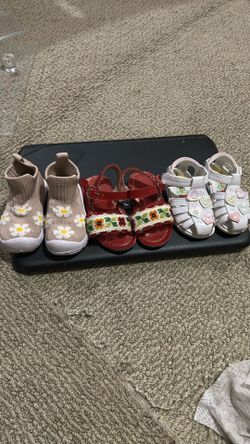 Baby shoes