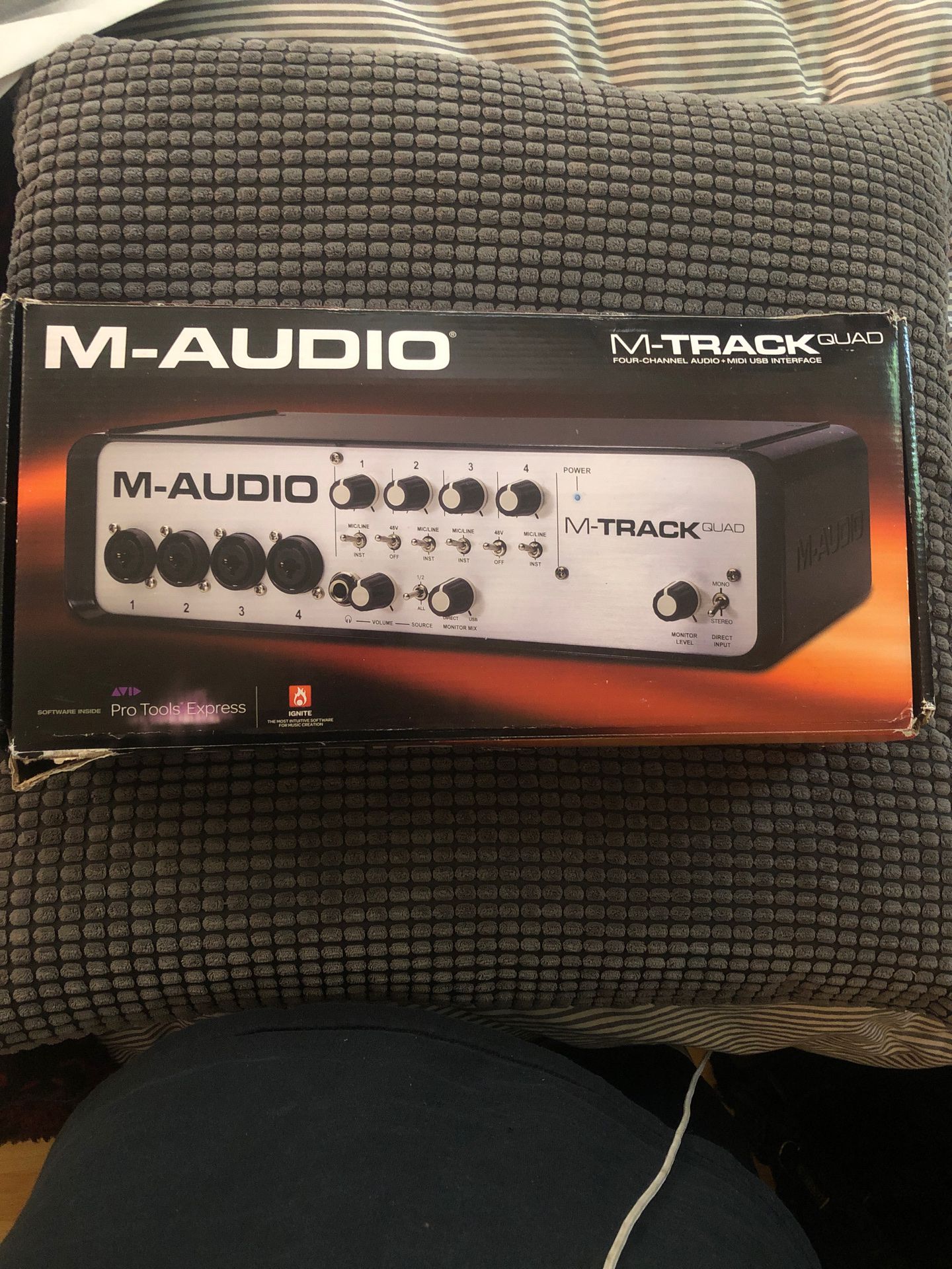 M-Audio M-Track Quad (Four-Channel Audio and MIDI USB Interface) with Pro Tools Express