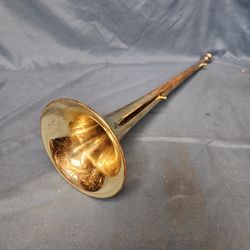 TRUMPET HORN