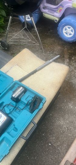 Concrete vibrator