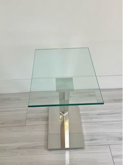 Glass Top Side  Accent  Table