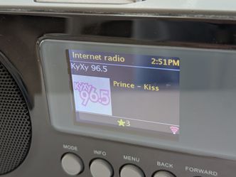 Sangean WFR-28 WiFi Internet Radio -

100% Excellent Condition - AC Adapter Included
