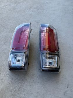 3rd gen Tacoma  Tail Lights