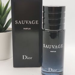DIOR 

Sauvage Parfum

1 fl 