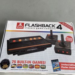 Atari Flashback Classic Game Console 4  New 