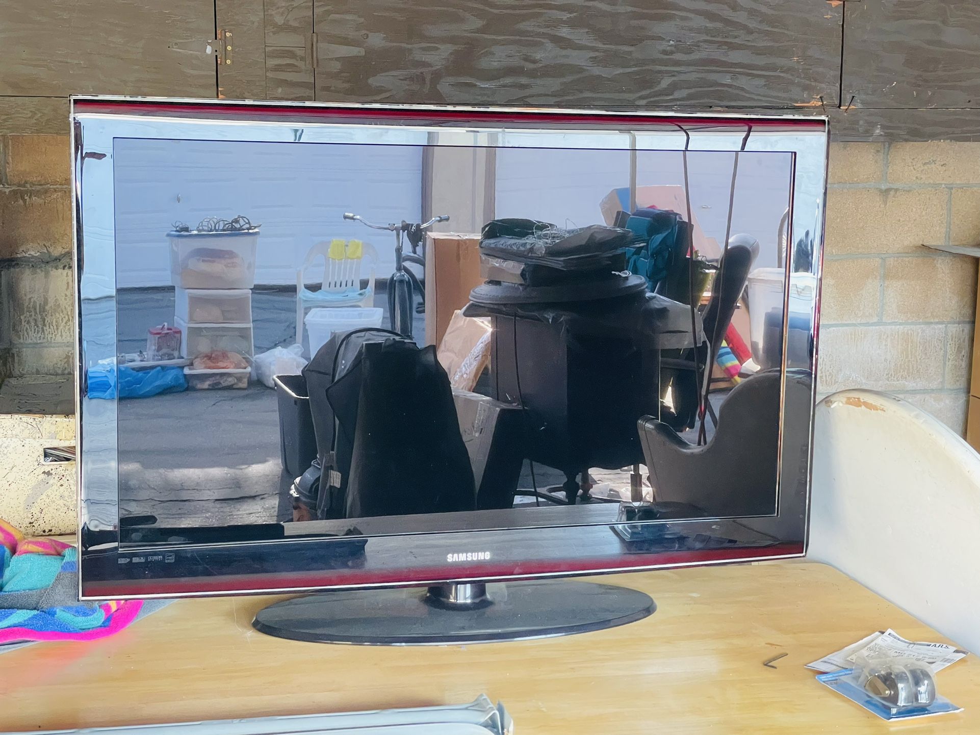 45” Samsung flat screen TV - MOVING SALE!