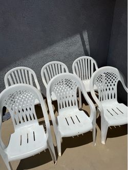 6 plastic chairs