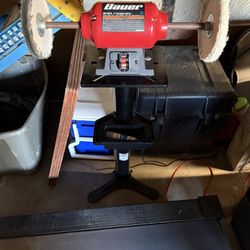 Buffer With Heavy Duty Stand