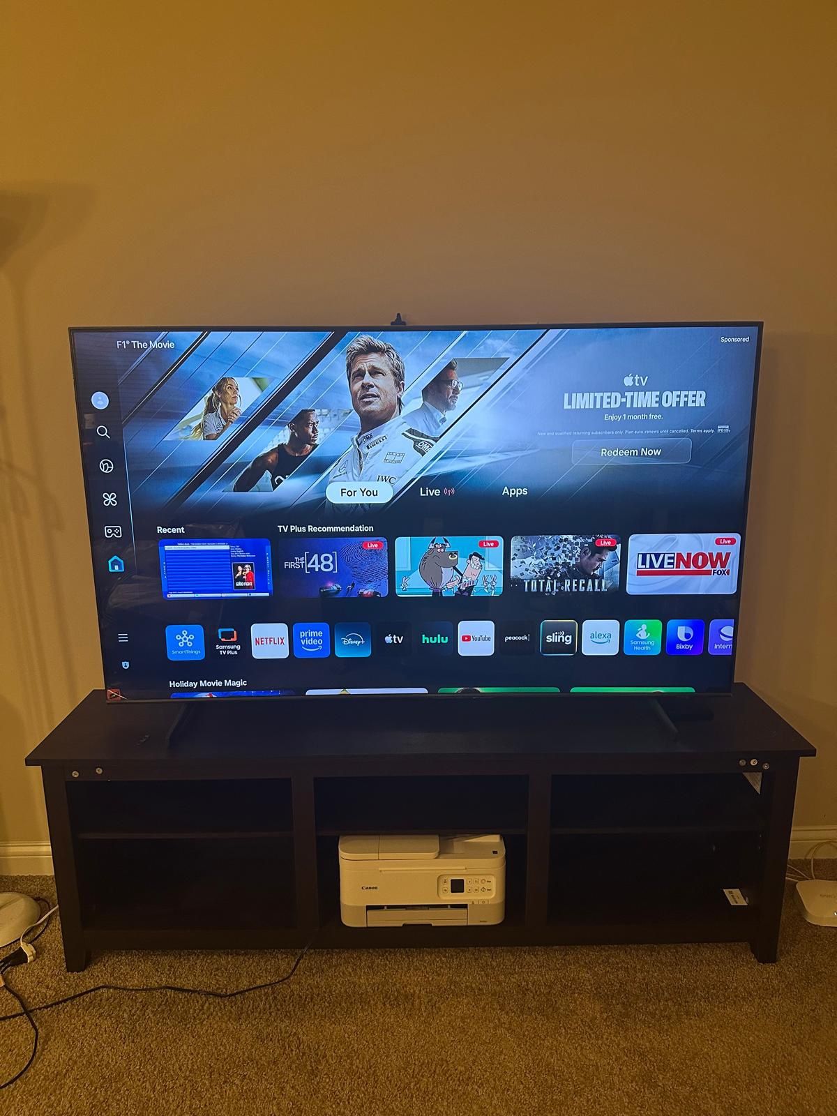 Samsung 70” QLED 4K TV QE1C With TV Table