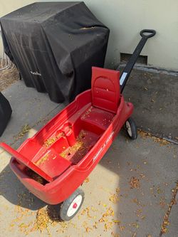Plastic wagon