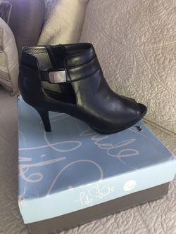 LifeStride Violet Black Booties