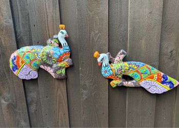 Mexican Talavera Peacock 🦚 Wall Decor, Pottery, Clay Pots, Planters.