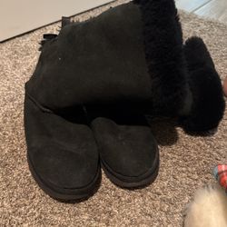 Black Ugg Boots 