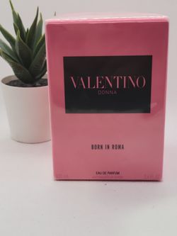 Valentino     

Donna Born In Roma Eau de Parfum   

3.4 fl (SEALED)⭐️