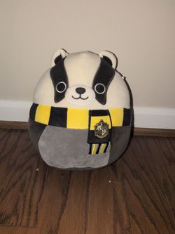 Harry Potter Hufflepuff Badger Squishmallow
