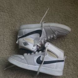 Jordan’s Size 9.5 (No Box)
