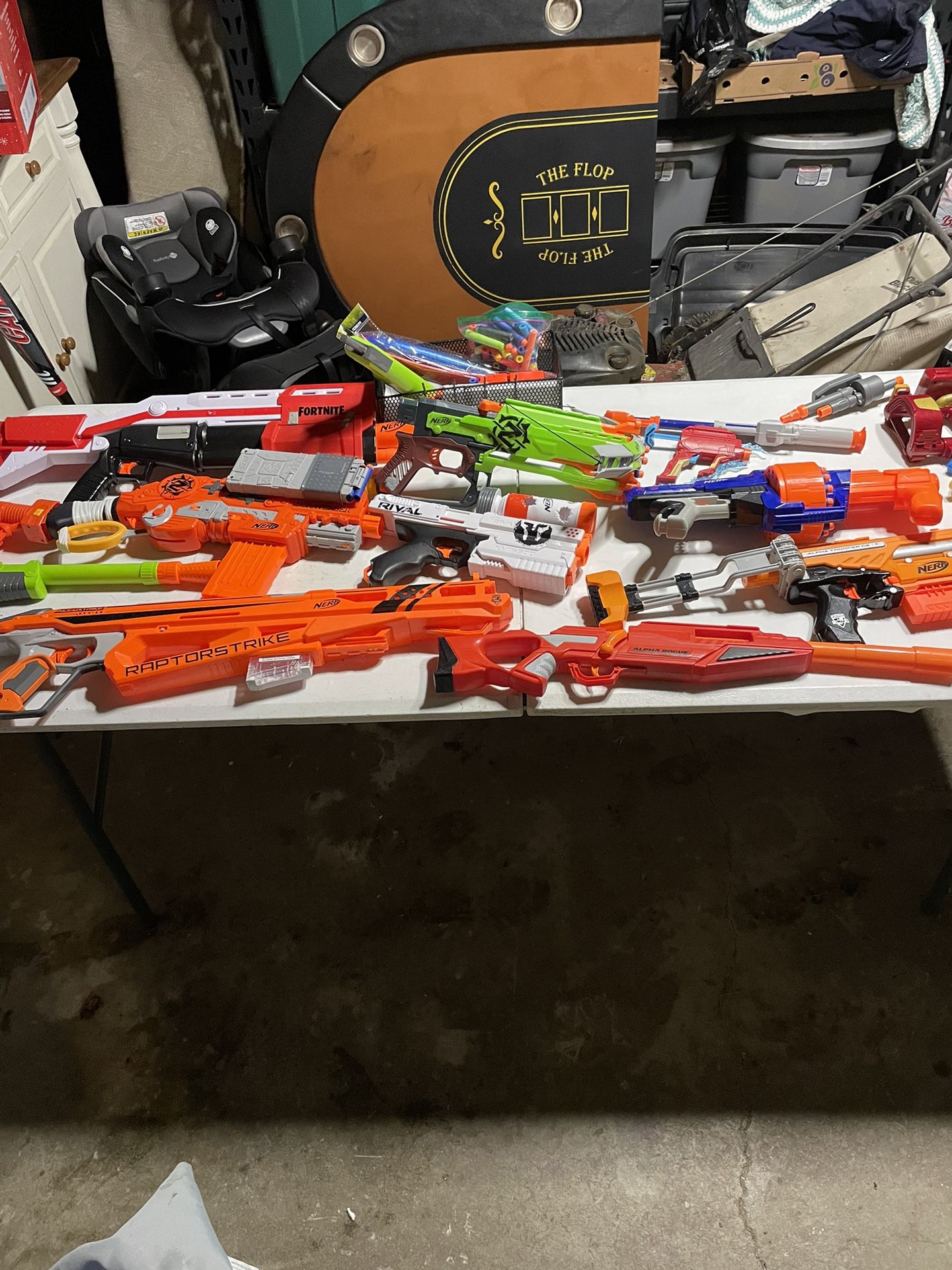 Nerf Guns And Accessories 