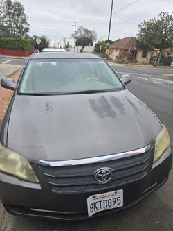 2007 toyota avalon perron
