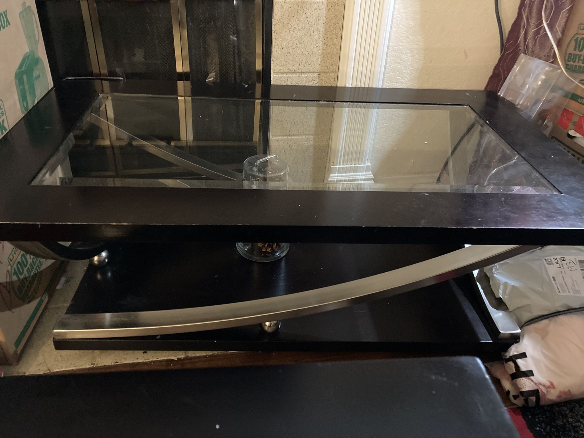 Coffee Table & inn tables