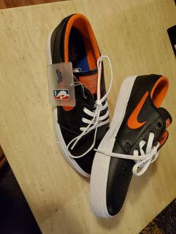 Sb nikes (NBA) SIZE 9