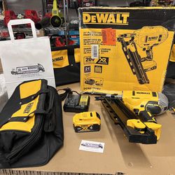 DEWALT 20V MAX XR Lithium-Ion Cordless Brushless 2-Speed 21° Plastic Collated Framing Nailer with 4.0Ah Battery and Charger Price-390$