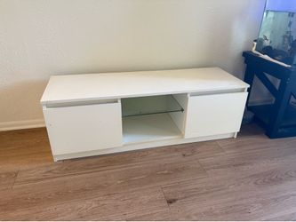 Tv console