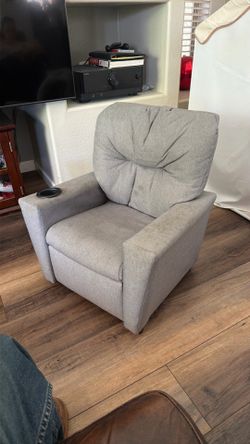 Kids recliner