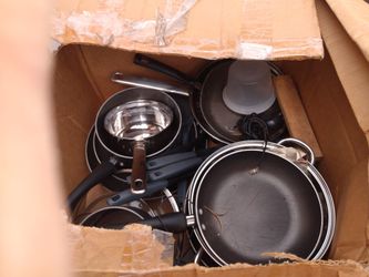 Pots and pans full sets