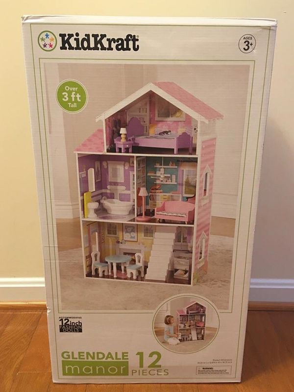 KidKraft Dollhouse (New in Box)