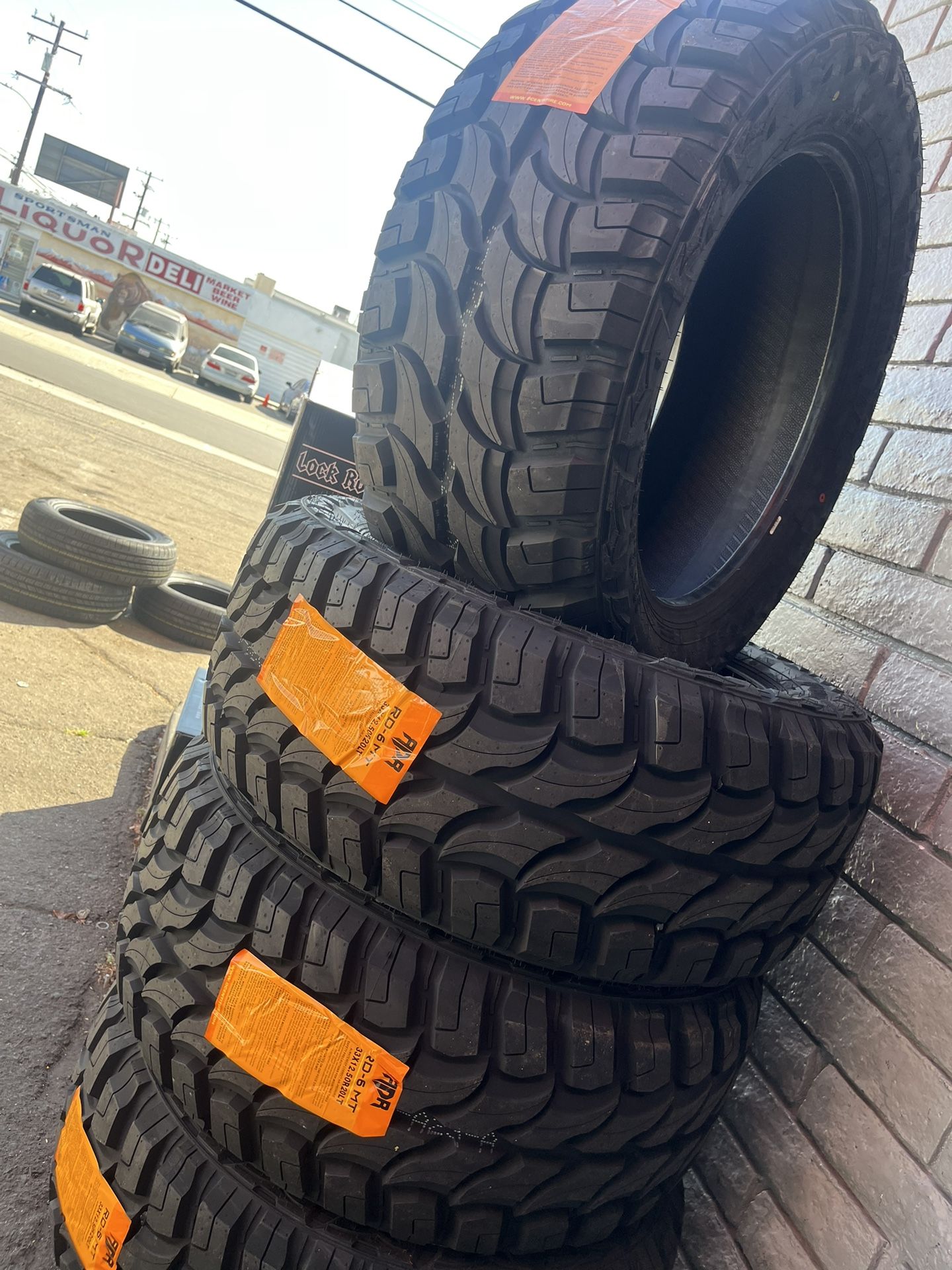 Vendo 33/12.50/R20 Nuevas Instsvion Y Balance Las 4 Llantas Por $680