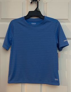 Brand new Boys short sleeve blue core tee size M (8) Kids