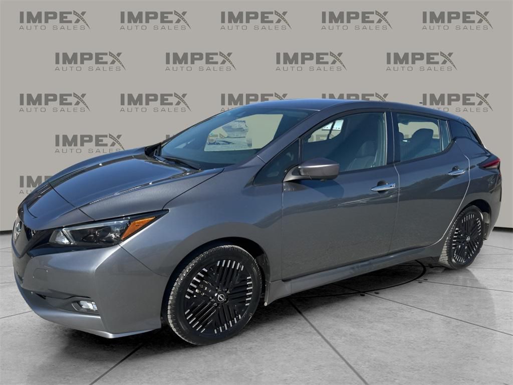 2024 Nissan LEAF