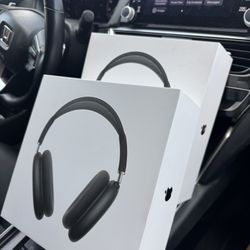 Air Pod Pro Max Only Got Black Left 